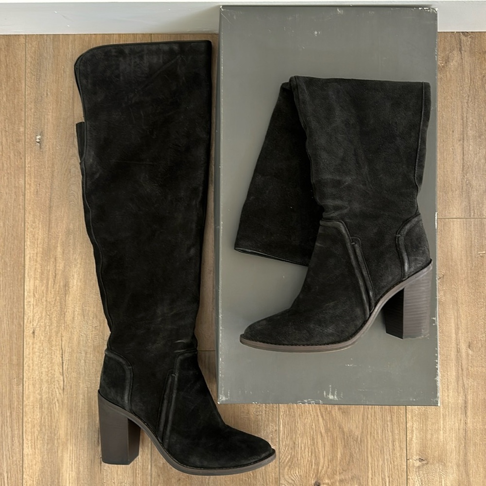 Vince Camuto Knee high suede boots